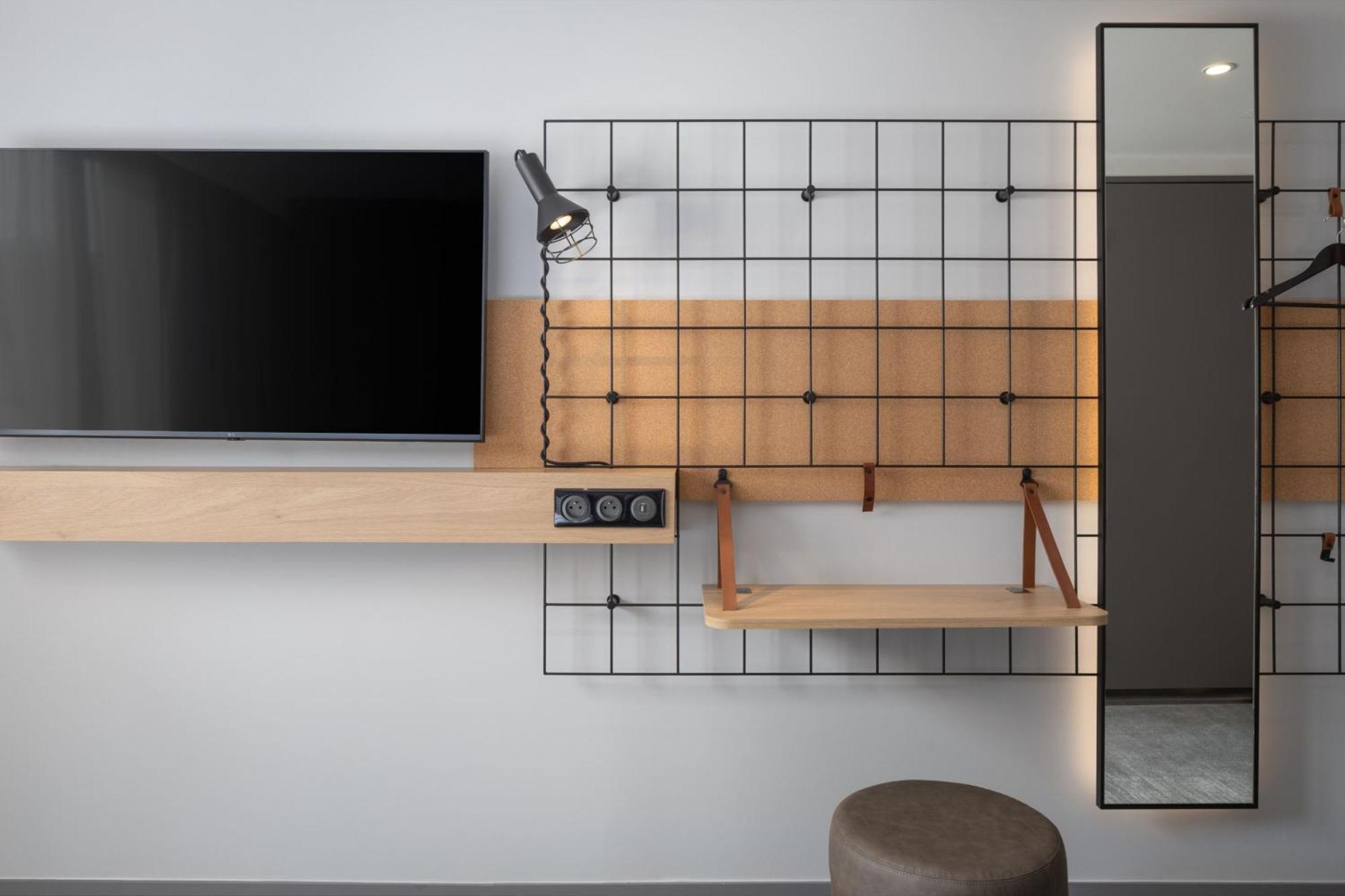 Moxy Paris Кламар Екстер'єр фото