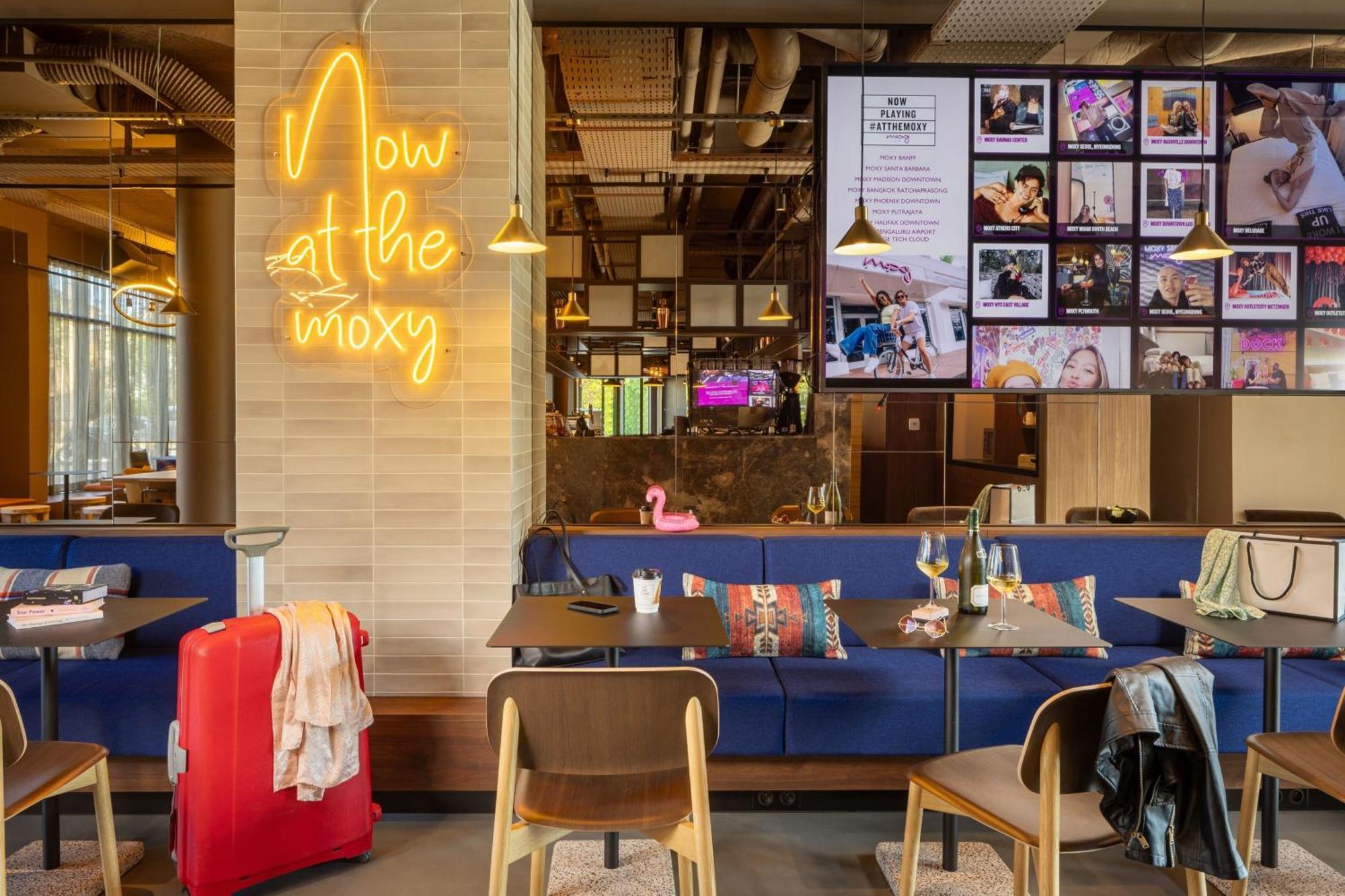 Moxy Paris Кламар Екстер'єр фото