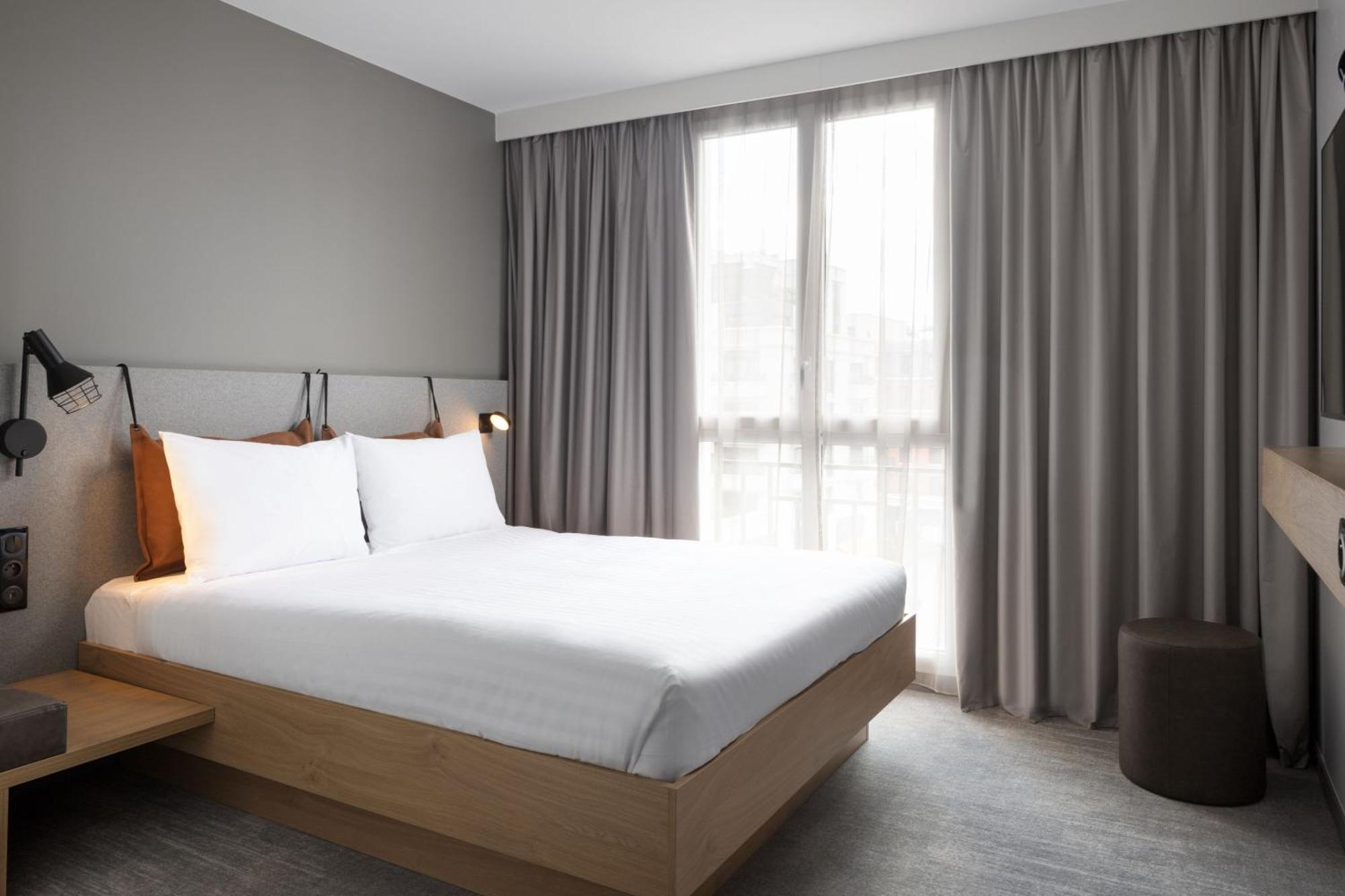 Moxy Paris Кламар Екстер'єр фото