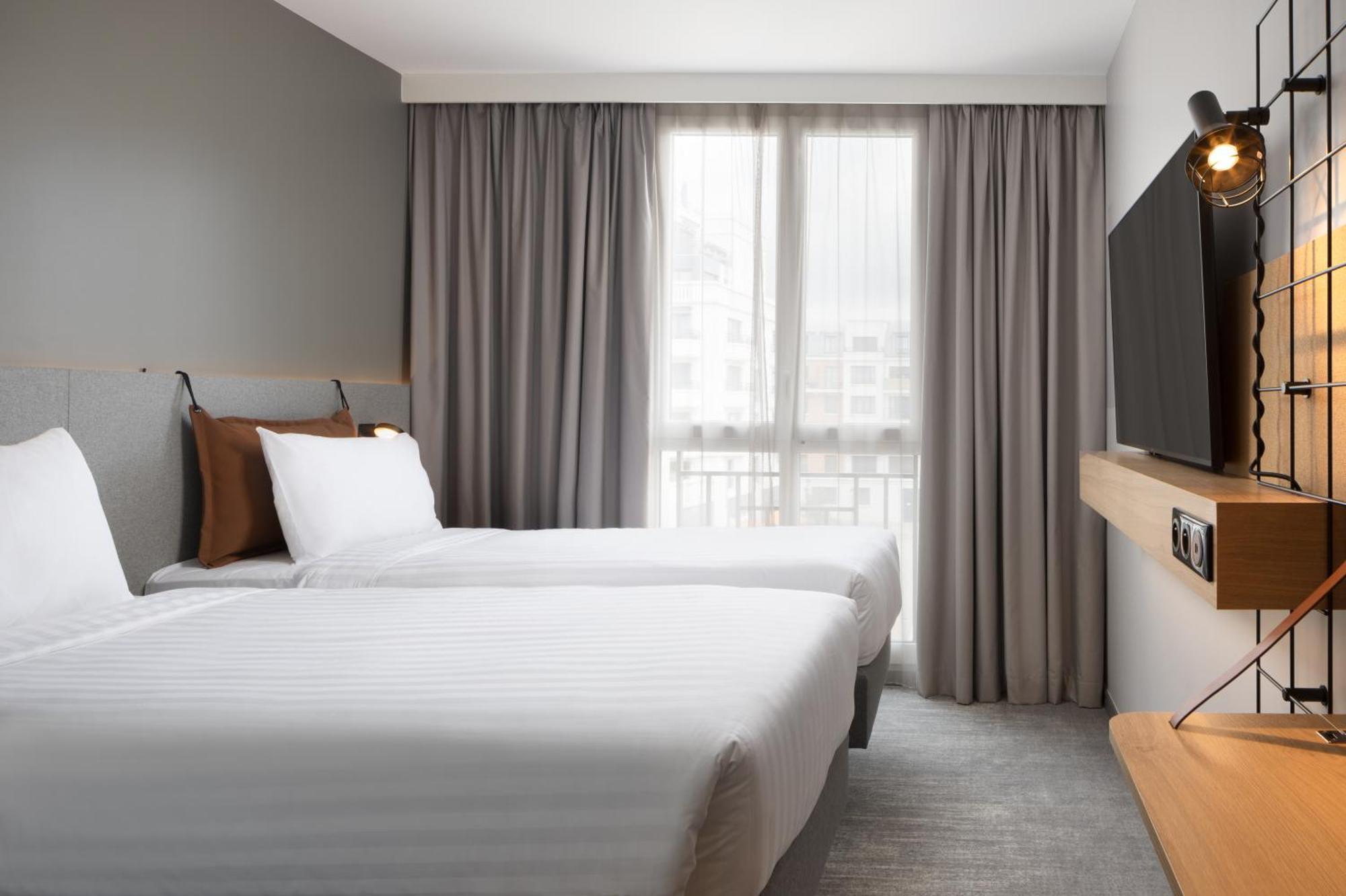 Moxy Paris Кламар Екстер'єр фото